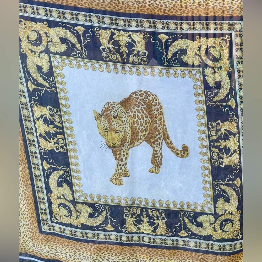 Elegant VNTG large square Leopard Print scarf baroque navy gold MOB WIFE costume